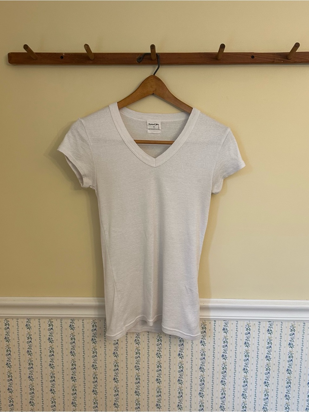 Michael Stars for Anthropologie V-Neck Tee-Shirt Top